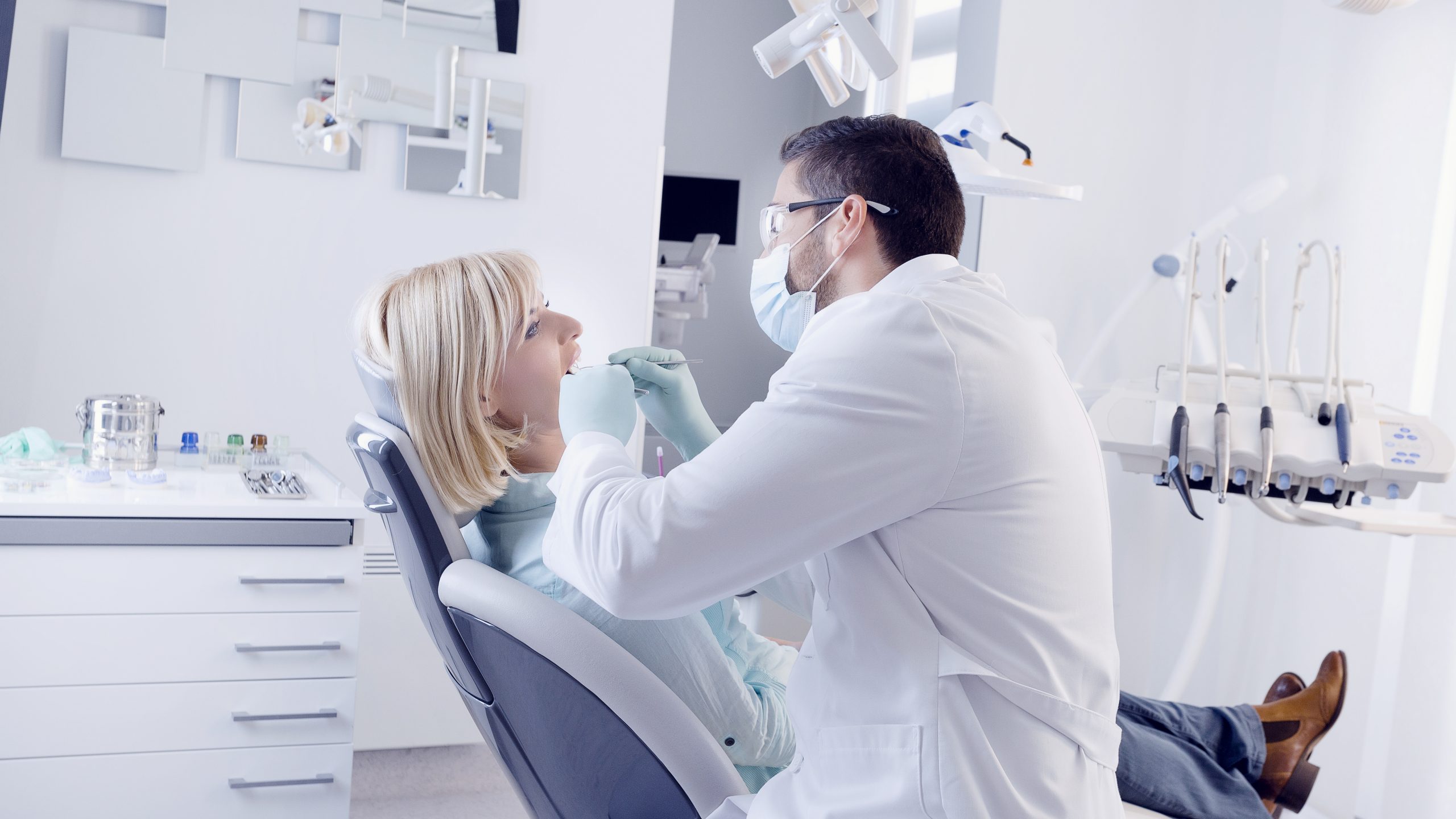 Dentist in Portland, IN